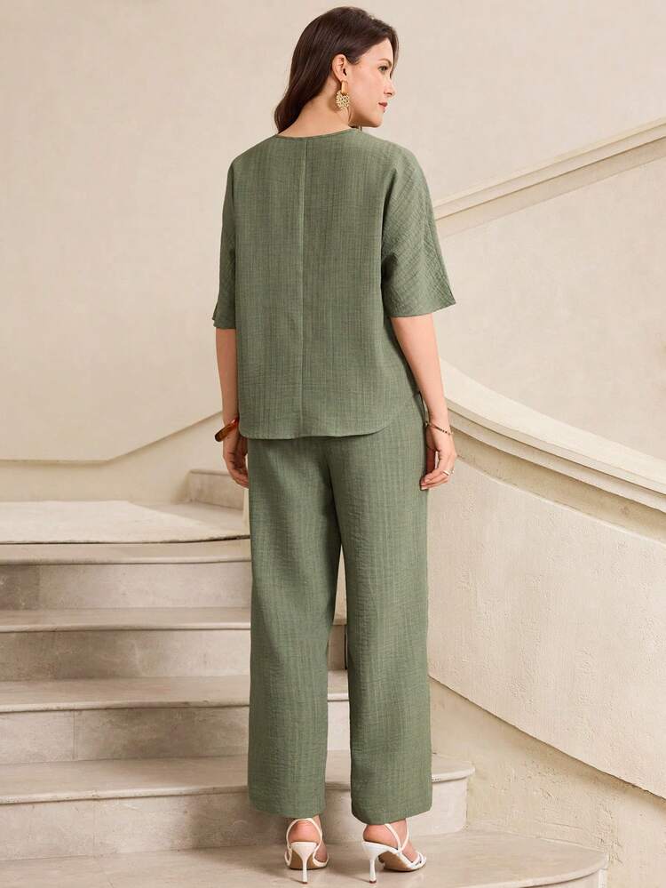 Casual Green Loose Two-Piece Set For Women Summer Spring Vacation Outfit With V-Neck Short Sleeve Top And Wide Leg Pants, Ideal For Beach Vacation Going Out Casual Daily Wear And Easter Occasions