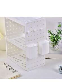 1个ins风双层镂空桌面收纳架，带挂钩、笔筒和储物架