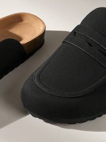 Solecia Women's Casual Versatile Commuting Minimalist Slip-On Flats - Black - View 5