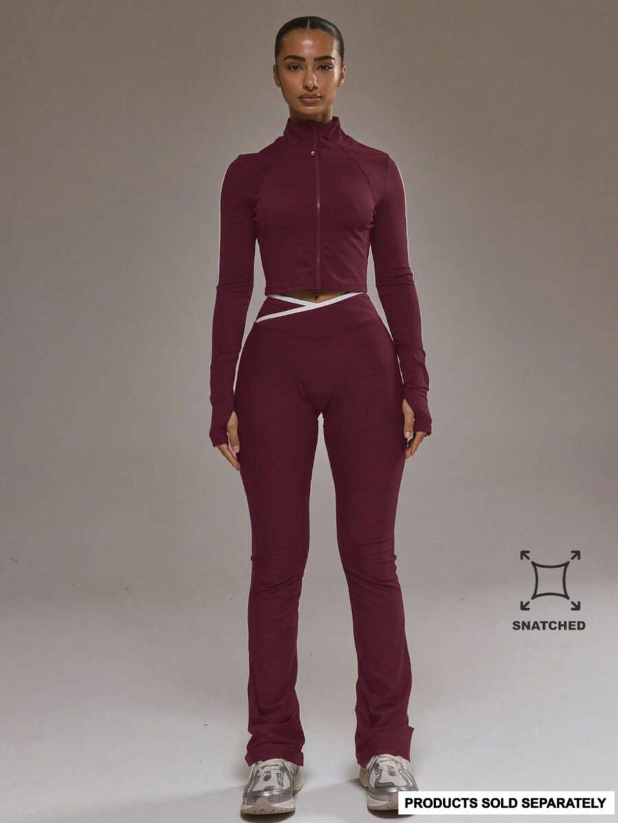 Musera Sport Bas de pantalon de yoga ajusté évasé avec bordure contrastée. Vêtement de sport d'hiver pour le padel, la gym et l'entraînement - Rouge foncé - Voir 1