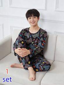 男童睡衣套装 - 两件套，游戏手柄印花，黑色多色圆领长袖长裤，适合居家休闲、玩耍、睡觉时穿着，轻薄弹力舒适，是2026年假日必备礼物，休闲家居服。 - 彩色 - 查看 10