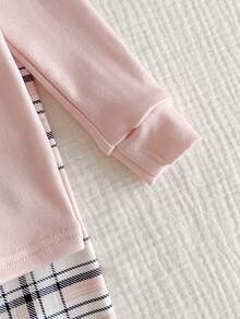 2pcs Baby Girls Casual Cute Bear Print Top And Classic Plaid Leggings Set, Snug Fit Homewear Plaid Bear Print Pajama Set Toddler Cotton Pajama Girl Baby Clothes Girl Plaid Baby Girl Long Sleeve Set Baby Pajama Set "Tight Fit Pajama","Tight Fit","Snug Fit Plaid Baby Loungewear Baby Girl Plaid Pajama Set - Multicolor - View 6