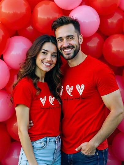 Manfinity Homme Unisex Plus Size Valentine's Day Love Heart Hand-Drawn Pattern Red Crew Neck Short Sleeve T-Shirt- Red Heart Couple T Shirt Red Graphic Tees