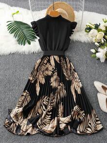 SHEIN Franclia Franclia 女士度假风褶皱花卉拼接短袖连衣裙，春夏款 - 黑色 - 查看 2