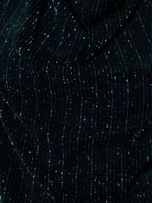 Nöista 黑色露背吊带上衣，饰有精致的细条纹细节和垂褶领口；优雅的露背吊带上衣，适合搭配别致的晚礼服、正式上衣和精致的派对造型；非常适合夏季服装、春假服装和优雅场合。 - 黑色 - 查看 6