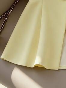 GlowEve Elegant Women's Light Yellow Waist Cinched Vest, Suitable For Valentine's Day, Everyday Outings, Dates, Summer Lightweight Suit Vest