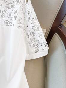 GlowEve CURVE Plus Size Women Hollow Out Patchwork Embroidered Decor Blouse, Suitable For Travel, Commute And Vacation - White - View 4