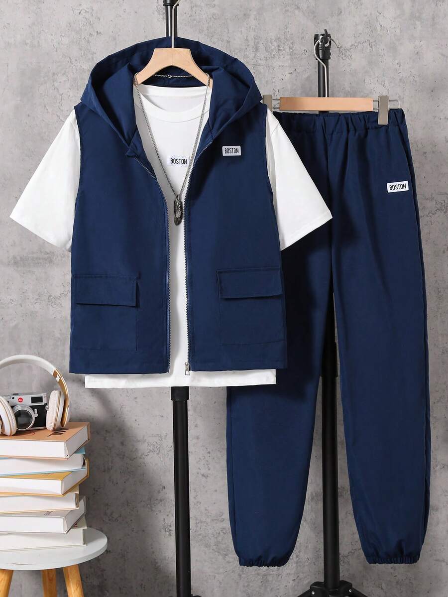 Bộ 3 món đồ mặc thường ngày cho bé trai tuổi teen - Áo ba lỗ đen, áo phông trắng, quần đen.