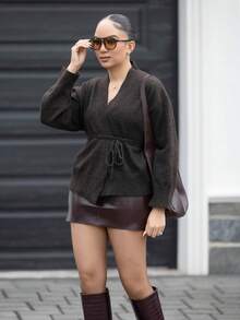 Melissa Matos Damen einfarbige Strickjacke mit Drop Shoulder und Langarm, Lässig, Herbst/Winter - Schokoladenbraun - Übersicht 1