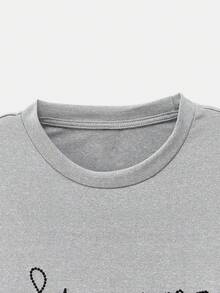 Manfinity VCAY Camiseta ajustada de cuello redondo con cadena y bordado de moda casual para hombres - Gris Claro - Ver 6