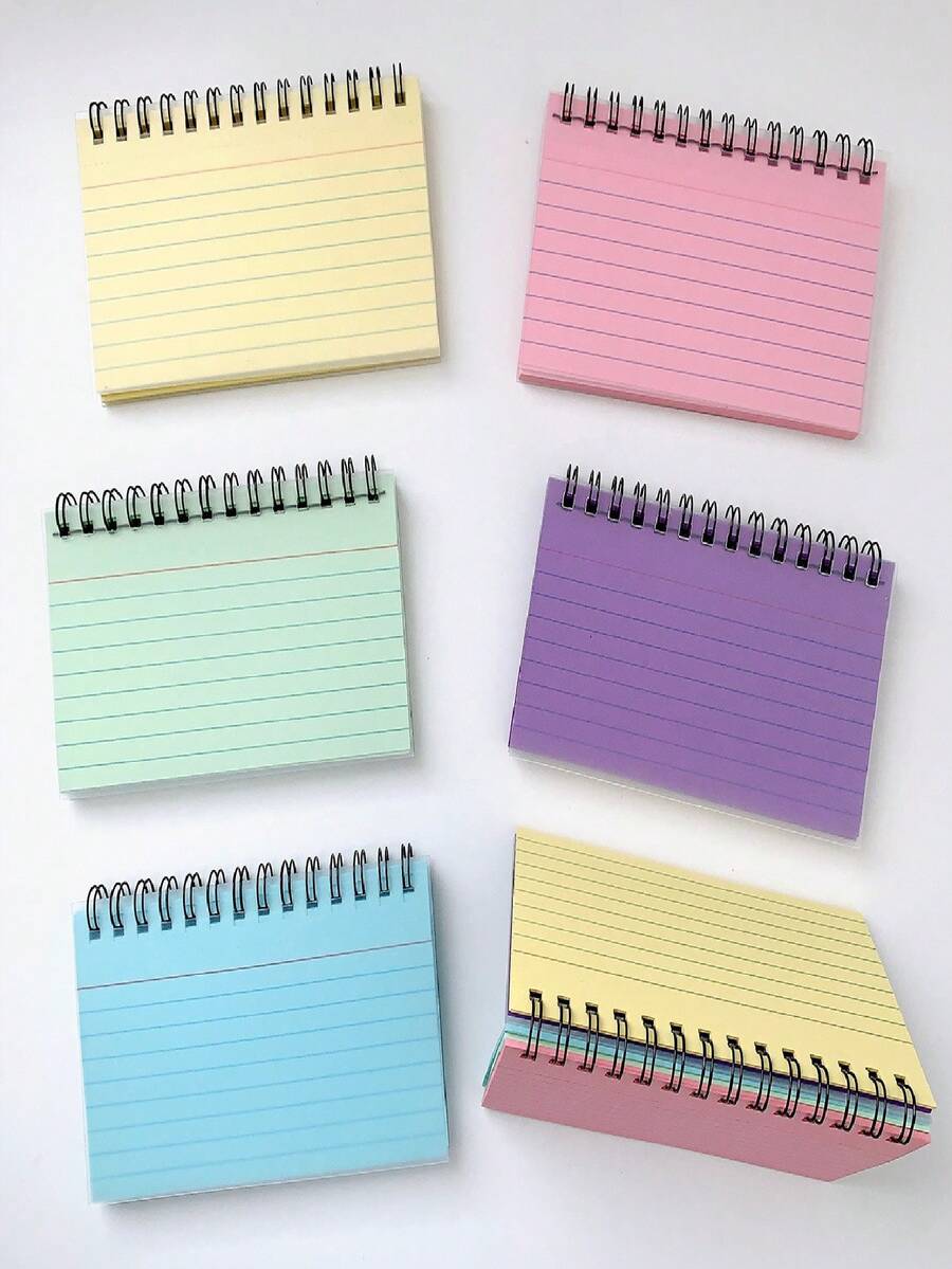 Conjunto de 6 cadernos minimalistas com espiral, estilo , disponíveis em várias cores! Perfeitos para anotações em festas, eventos estudantis e para escrita casual. Super práticos para salas de aula, bibliotecas e para levar para qualquer lugar. Um caderno compacto para você levar sempre com você. - Multicolorido - Ver 1