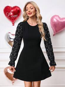 SHEIN Clasi Gaun Mini Wanita Elegan dengan Hiasan Payet dan Jala - Hitam - View 6