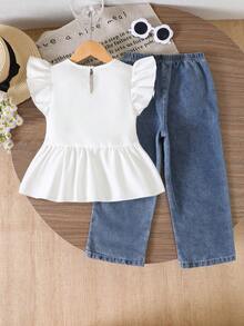 女童春夏韩版简约衬衫套装，白色纯色梭织面料，白色镂空蕾丝饰边，无袖泡泡袖圆领衬衫上衣搭配白色铆钉休闲牛仔裤，两件套，适合女孩，简约、优雅、清新，通勤、休闲，适合日常上学、外出、聚会、度假等春夏场合。 - 白色 - 查看 2