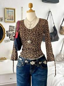 Lalippa 女士Y2K休闲时尚街头朋克风豹纹荷叶边喇叭袖修身衬衫，春秋季 - 棕色 - 查看 1