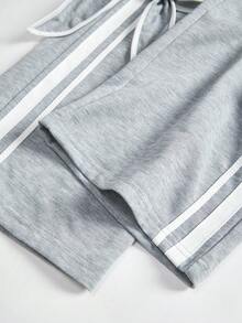 Sparklyn 两件套少女宽松休闲时尚泡泡袖撞色蝴蝶结上衣搭配阔腿撞色条纹裤，适合日常、通勤、休闲、外出、秋冬季穿着。 - 淺灰色 - 查看 7