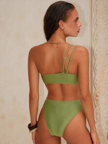 Swim Chiccia Women Elegant Beaded Wavy Fabric Side Hollow Green Bikini Set, Spring/Summer - Green - View 2
