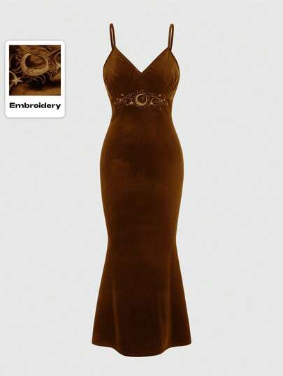 Hippie Women's Elegant Spaghetti Strap Fitted Mermaid Hem Dress With Moon Embroidery Patchwork