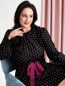 SHEIN LUNE 大码女式波点印花喇叭袖系带腰身优雅连衣裙 - 黑色 - 查看 5