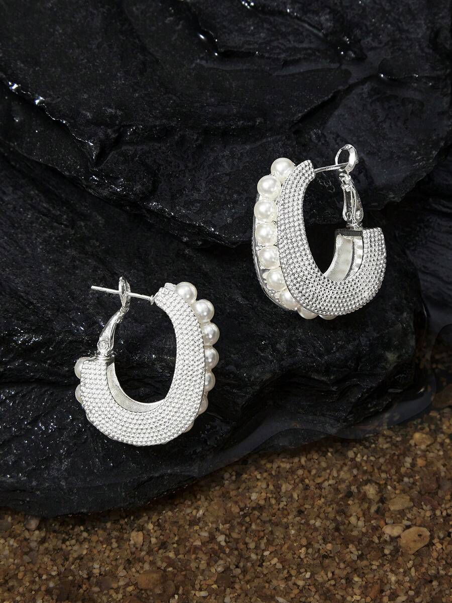 Opalesca 1 par de pendientes de aro con perla/nácar, aspecto metálico/metálico, elegantes, lindos, de lujo para fiesta, casual, trabajo, boda, vacaciones, campamento, estilo bohemio, Y2K, accesorios de boda/novia, joyería occidental, Fairycore/Fairy, perla, otoño/invierno, para mamá/mujer/niña, elegante, conjuntos, Old Money, con cuentas, accesorios de boda/novia, Fairycore/Fairy, perla, para mamá/mujer/niña, elegante, premium, elegante, Día de San Valentín, regalo - Plateado - Ver 1