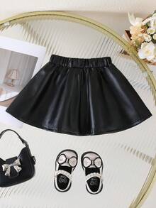 SHEIN 女婴可爱休闲百搭黑色PU皮迷你裙 - 黑色 - 查看 2