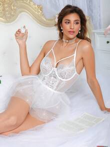 SHEIN 2件套浪漫蕾丝钢圈连体衣+网纱迷你裙内衣套装 - 白色 - 查看 5