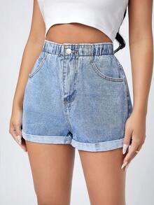 Flexra Plus Size Women's Pocketed Shell Casual Versatile Commute Denim Shorts - Light Wash - View 1