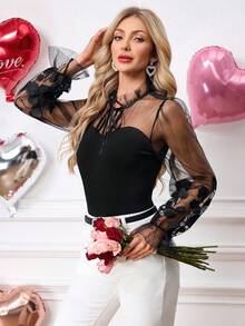 SHEIN Clasi Áo kiểu nữ mùa xuân thêu lưới, màu đen, thích hợp cho tiệc Valentine, tụ họp và mặc ngoài trời. - màu đen - Xem 3