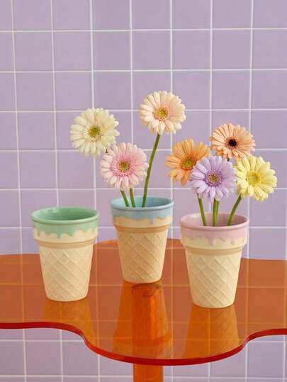 Joivida Creative Ceramic Ice Cream Shape Vase, Handmade Flower Arranging Cup, 3 Colors, Unique DIY Decorative Mug