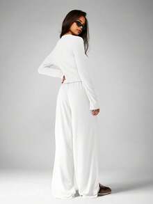 MISSGUIDED Soft Touch Long Sleeve Crop Top With Wide Leg Drawstring Pants Matching Lounge Coord Set For Comfort Daily Wear - White - View 2