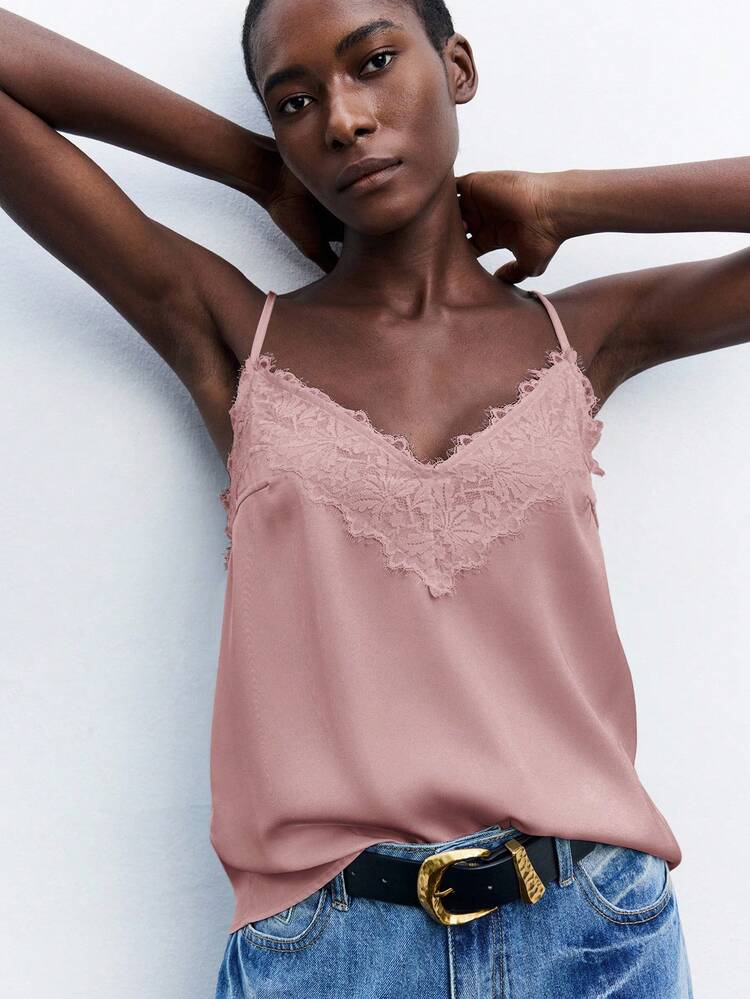 SHEIN Maija Women's Lace Patchwork V-Neck Adjustable Spaghetti Strap Loose Cami Top, Elegant, Romantic, Fashionable, Comfortable, Suitable For Vacation, Business, Casual, Western Style, Christmas, Halloween Party Cami Top Lace Trim Top
