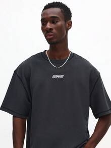 SUMWON Men's Essentials Stitch Crew Neck Short Sleeve Casual Tee With Small Chest Text Logo Regular Fit Top - Dark Grey - View 1