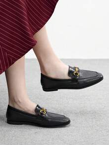 CUCCOO BIZCHIC Zapatos de mujer cómodos y casuales con lazo para primavera y otoño, zapatos planos de moda para ir al trabajo y de vacaciones con puntera cuadrada pequeña y diseño sencillo de slip-on - Negro - Ver 5