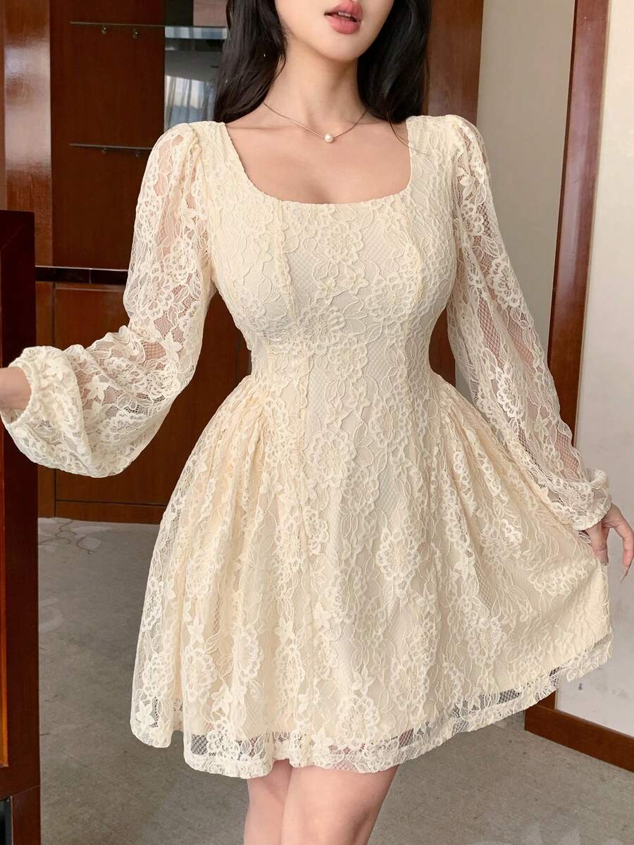 DAZY 女士优雅蕾丝泡泡袖方领迷你连衣裙，春夏款 - 米色 - 查看 1