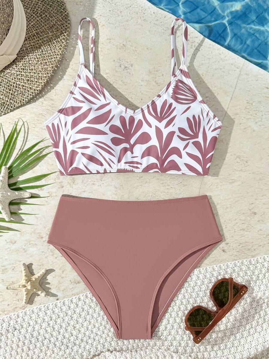 SHEIN Bộ bikini dành cho thiếu nữ, họa tiết mèo con màu cam dễ thương, dệt kim kỹ thuật số, gồm hai mảnh và quần bơi viền lông cừu. Bao gồm một bộ đồ bơi liền thân và quần lót. Thời trang, thoải mái, tinh tế và thanh lịch, hoàn hảo cho các quý cô. Lý tưởng cho bơi lội, kỳ nghỉ hè, đi biển, các hoạt động bên hồ bơi, các buổi tiệc mùa hè và những chuyến đi chơi thư giãn. Bộ bikini kín đáo, đồ bơi hai mảnh, đồ bơi cạp cao dành cho thiếu nữ. - màu nâu - Xem 1