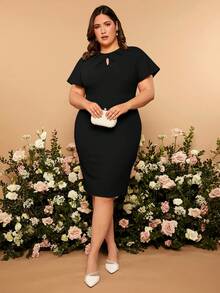 SHEIN Belle 大码女士纯色镂空休闲简约鸡尾酒会婚礼礼服 - 黑色 - 查看 1