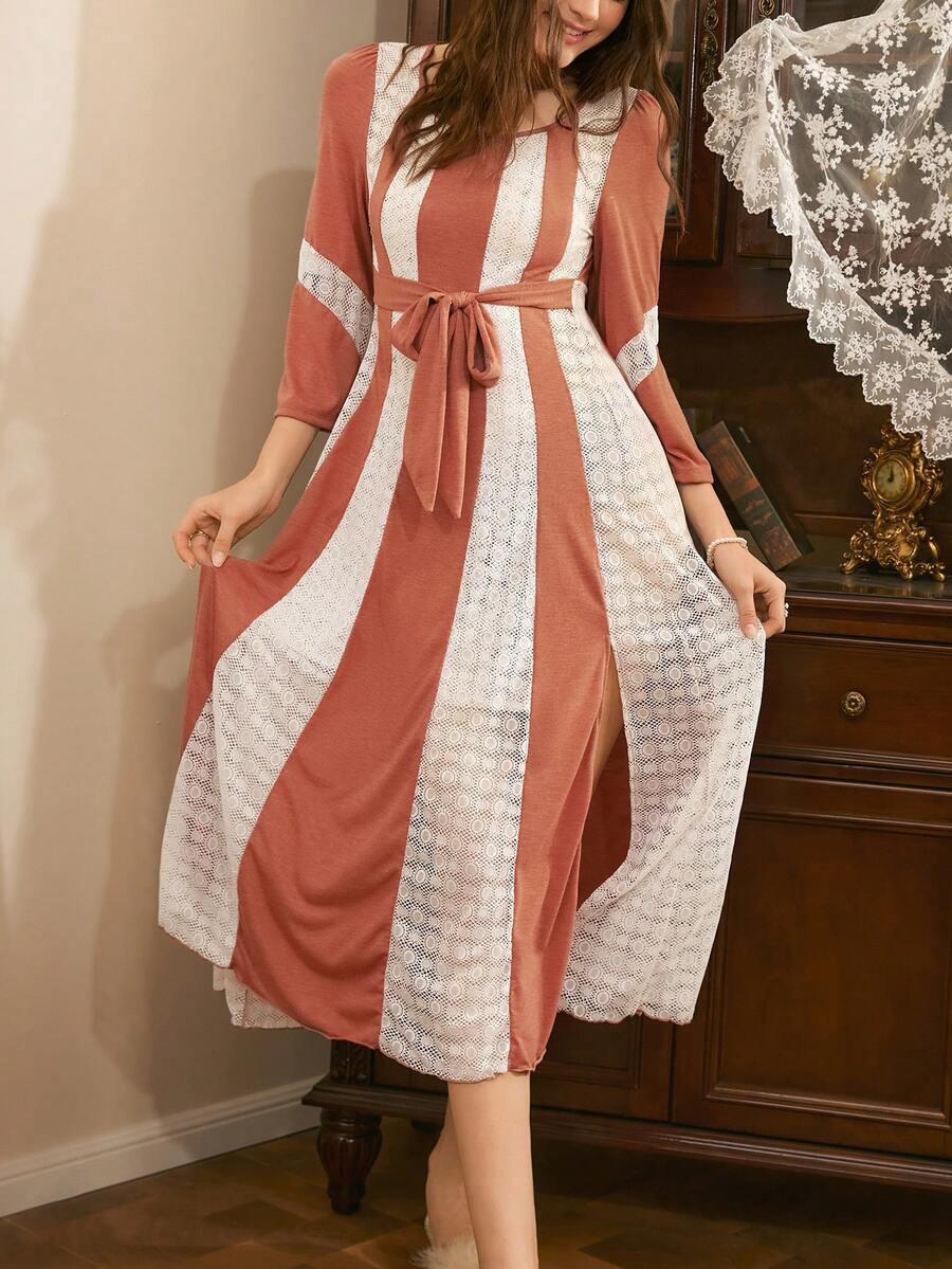 Côtesoire 波西米亚风蕾丝拼接露背系带长款女士睡裙 - 紅木色 - 查看 1