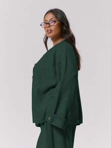 MUSERA 大码宽松版型袖口细节纽扣开襟蓬松针织开衫，可爱性感街头风，适合夜间外出，曲线优美，春季百搭 - 墨綠色 - 查看 3