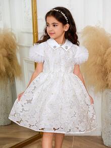 1件女童夏季新款韩版白色欧根纱提花连衣裙，彼得潘领，珠饰肩部，泡泡袖，松紧腰身，优雅可爱的公主裙，适合派对穿着 - 白色 - 查看 8