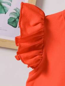 SHEIN 两件套女童荷叶袖上衣和印花直筒裤套装，适合度假、外出和休闲穿着 - 彩色 - 查看 4