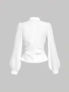 SHEIN MOD Áo sơ mi nữ màu trắng cài cúc phía trước, áo sơ mi đi học, trang phục mùa xuân, trang phục công sở, áo khoác ngoài, phong cách Frank Oshinsky, áo kiểu sinh viên, tiệc độc thân, lễ hội âm nhạc, đồng phục công sở, buổi hòa nhạc - trắng - Xem 4