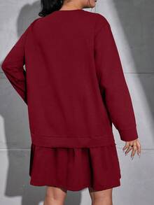 SHEIN Cottnline Plus Size Women Solid Color Round Neck Long Sleeve Ruffle Hem Casual Loose Dress - Burgundy - View 2