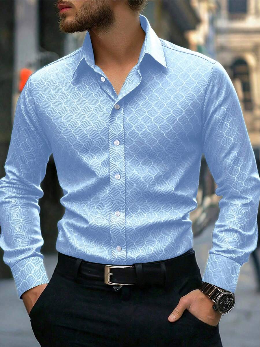 Manfinity Mode 男士时尚休闲商务通勤立领纯色长袖衬衫，男士正装衬衫，男士纯色衬衫。适合日常穿着、通勤上班、外出、聚会，可搭配西裤或西装出席派对、婚礼、蜜月等场合。可作为礼物送给儿子、丈夫、男友、父亲。秋季商务休闲男士衬衫，蓝色正装衬衫，男士奢华衬衫，浅蓝色衬衫，男士蓝色设计师衬衫。 - 淺藍色 - 查看 1