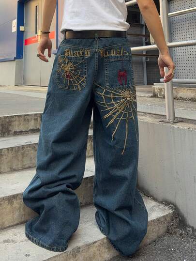 Jeans de corte holgado para hombre con patrón de bordado de telaraña