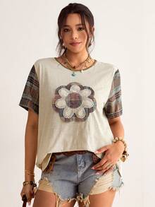 Freevana 大码复古拼接短袖T恤，米色格子花卉贴花设计二合一上衣，做旧质感休闲修身女式短袖T恤 - 杏色 - 查看 3
