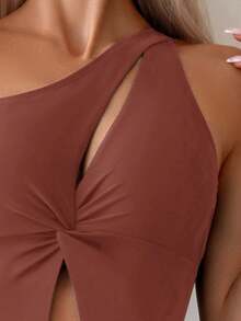 Swim Basics Bộ sưu tập đồ bơi nữ mới năm 2026: Áo tắm liền thân màu trơn, cổ lệch, khoét rỗng, thích hợp đi học, đi hẹn hò, uống trà chiều, phong cách miền Tây, du thuyền, đi biển, đi đảo, đi đường bộ, mọi mùa, lễ hội âm nhạc, kỳ nghỉ Boho, kỳ nghỉ Bohemian, mùa thu thư giãn, phong cách Boho miền Tây, áo bơi thanh lịch cho nữ, áo tắm liền thân màu nâu cho nữ, áo tắm khoét hở cho nữ, áo tắm liền thân màu nâu gợi cảm cho nữ, phong cách châu Âu. - Cà phê nâu - Xem 4