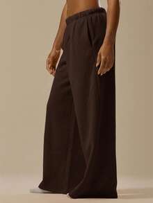 MUSERA ESSENTIALS 宽松阔腿抽绳慢跑裤，休闲日常基础款运动裤 - 咖啡棕 - 查看 3