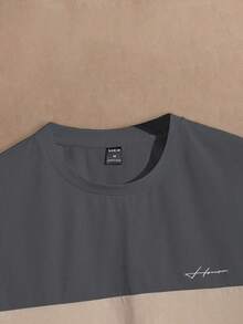 HIMLAND 男士休闲印花圆领短袖针织T恤 - 深灰色 - 查看 4