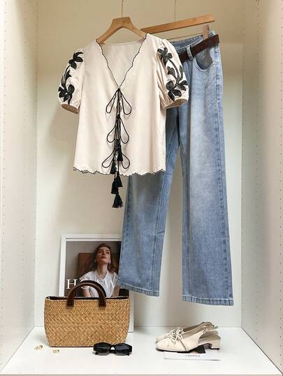 SHEIN Frenchy Damen Lässig Bluse mit floraler Stickerei und Vorderbindung, Sommer