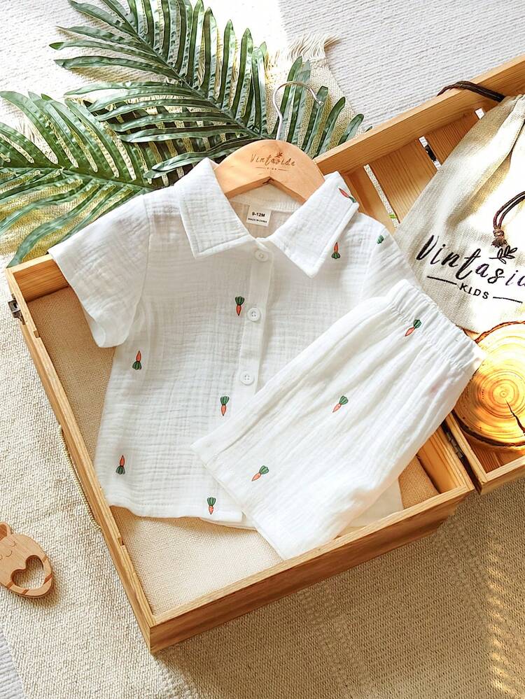 SHEIN Vintaside Kids 男婴胡萝卜印花短袖衬衫和短裤休闲套装 - 白色 - 查看 3