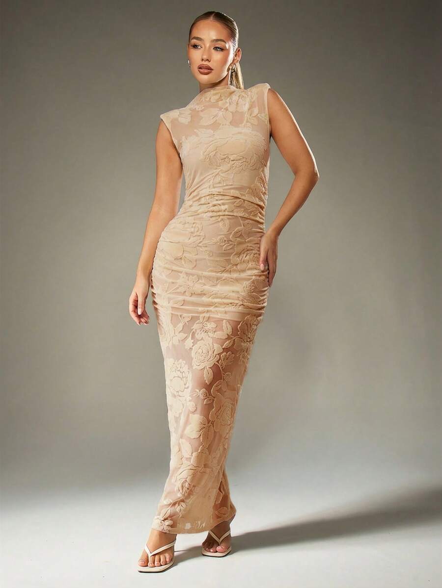 MISSGUIDED 无袖网纱花卉刺绣褶皱修身长裙，高领设计，适合半正式晚宴、派对等特殊场合，优雅大方。 - 杏色 - 查看 1